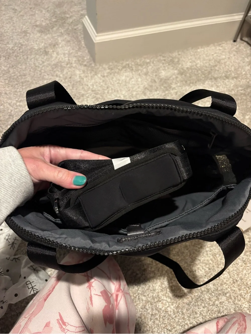Freshly Picked Black Aspen Seoul Tote Bag